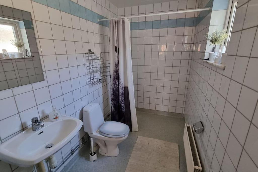 Trivsamt Parhus I Lugnt Omrade Inne I Tranas! מראה חיצוני תמונה